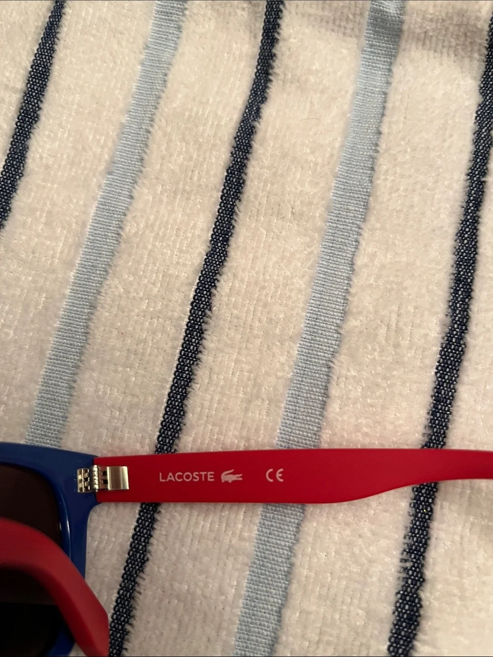 Lacoste child/youth Blue and Red Frame Sunglasses L3617S